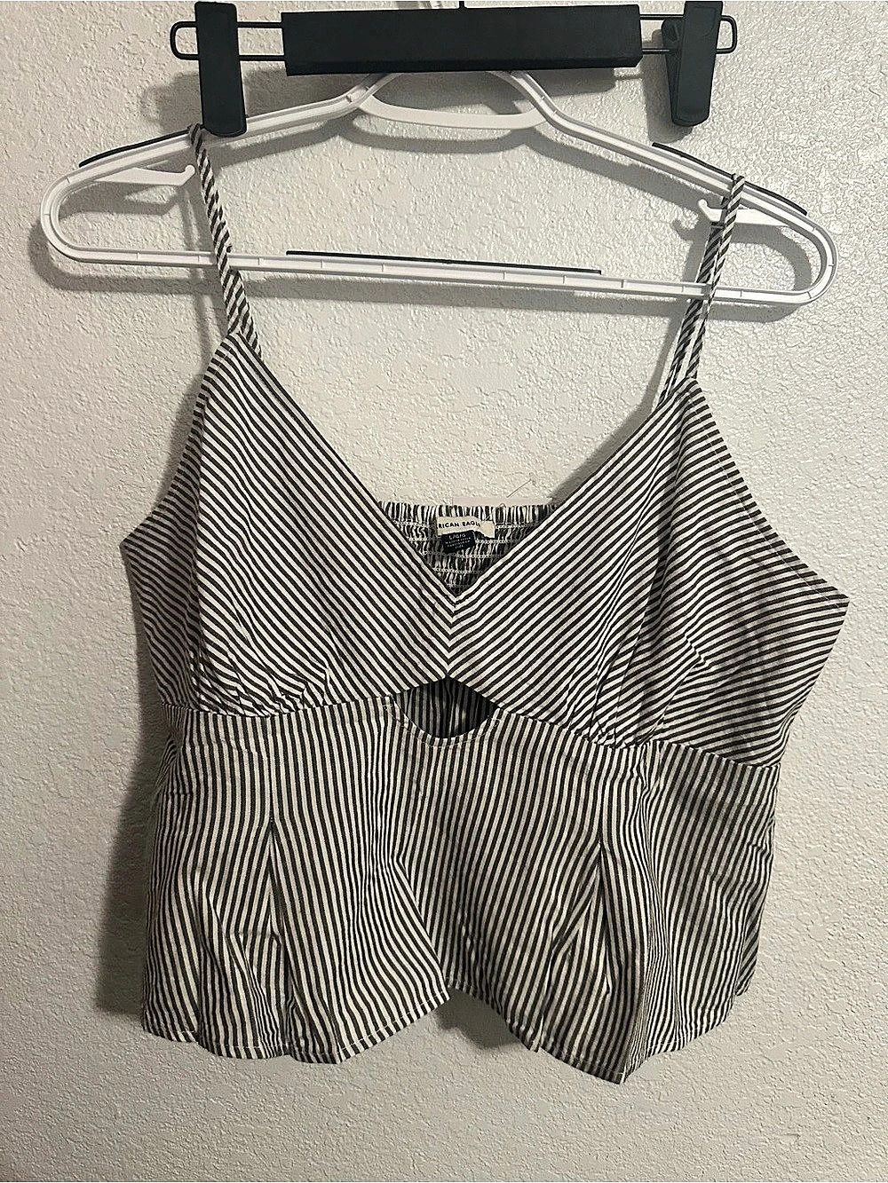 American Eagle Striped Camisole in Gray & White Size Large NWT